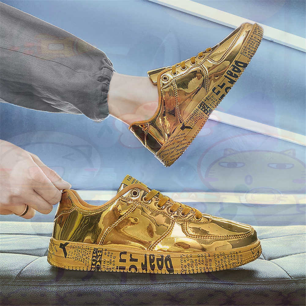 Round Foot Size 45 Sneakers Wh - Luxury Lifestyle Cost recension och pris